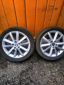 225/45 R17 Octavia 3 - 2