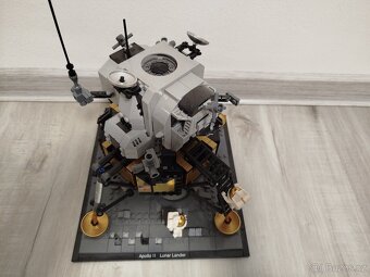 Lego 10266 lunární přistávací modul - 2