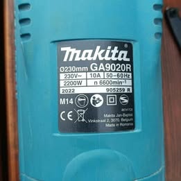Úhlová bruska Makita 230mm/2200W v ZÁRUCE - 2