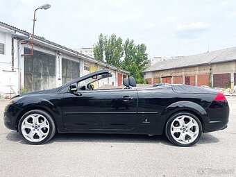 Ford Focus CC 2.0 Pininfarina - 2
