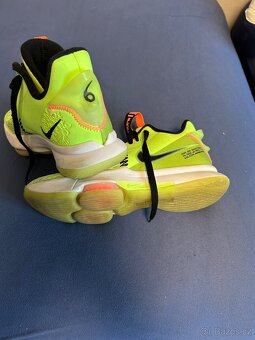 Basketbalové boty Nike Lebron, vel. 42 - 2