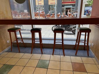 Prodám nábytek z restaurace - 2