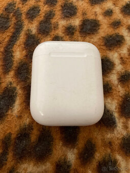 Airpods 1 2 nabíjecí krabička - 2