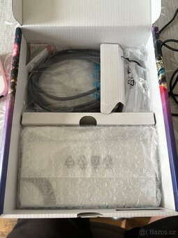 Nintendo switch OLED bílý funkční - 2