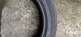 Letní 235/40 r20 - 2