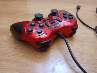 Ovladač Genesis Mangan 200 k PC - 2