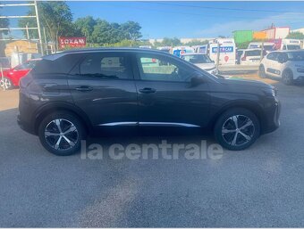 PEUGEOT 3008 II (2) BlueHDi 130 S&S ALLURE EAT8 04/2021 - 2