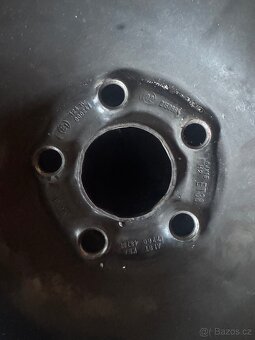 ZIMNÍ PNEU NEXEN 185/60/R15, PLECHOVÉ DISKY 5x100 - 2