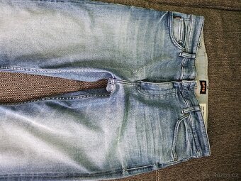 Džíny Hugo Boss vel. 33/30 - 2