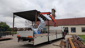 valník s hydraulickou rukou - 2