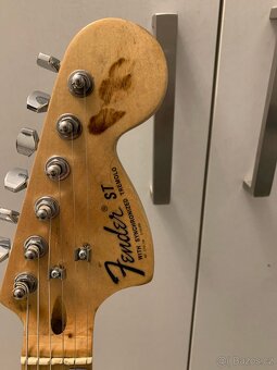 Fender Stratocaster Replika - 2
