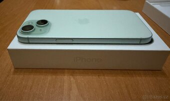iPhone 15 Green (128Gb) - 2