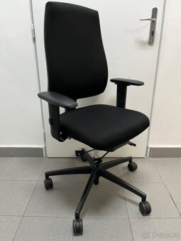 kancelářská židle Interstuhl - 2