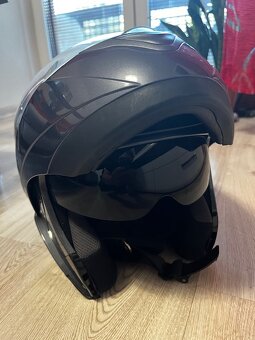 Výklopka se sluneční clonou vel.M - 2