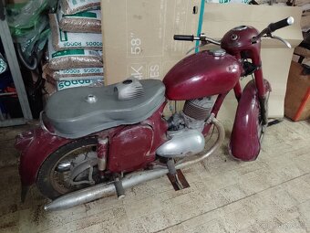 Jawa ČZ 250 kývačka - 2