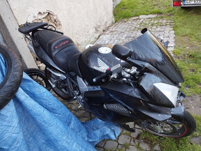 Honda VFR 800 VTEC na díly - 2