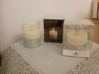 LED SKLENĚNE SVIČKY ZDOBENE ZIRKONY V OSMI ŘADACH - SADA - 2