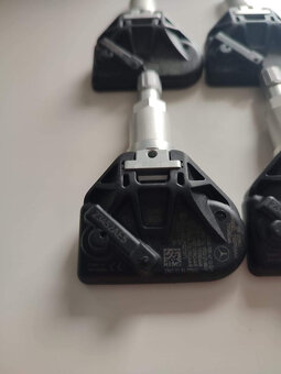 TPMS senzory Mercedes A0009054713 - 2