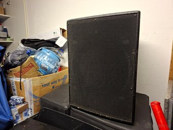 Prodám reprobedny, zesilovače a jiné - 2