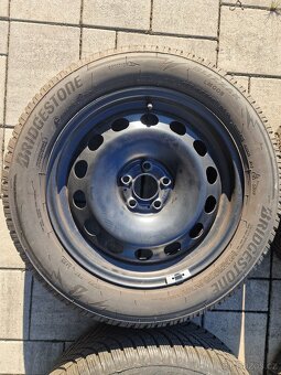 Škoda Kamiq/Scala zimní sada 195/60 R16 Top stav - 2