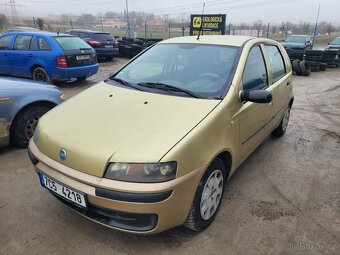 Náhradní díly - 2x Fiat Punto - 2