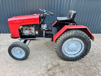 Traktor domácí výroby, možnost dopravy - 2