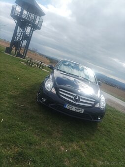 R 320 cdi  AMG pecket 4 matic Na pružinách - 2