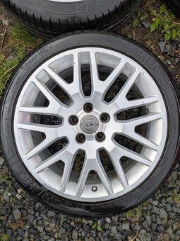 Kola Opel 225/40 R18 - 2