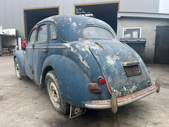 Skoda 1102 Tudor 4 dverový rok výroby 1952 50 000km - 2