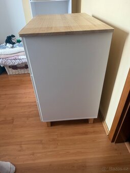 Komoda s přebalovacím pultem - 2