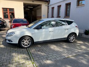 Lancia Delta 1,6 MultiJet-88 kW AUTOMAT Rok výroby:2009 - 2