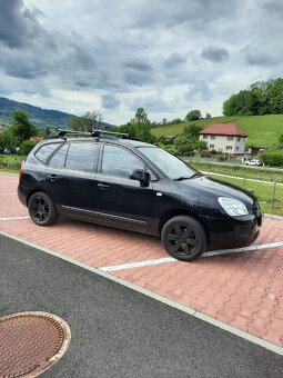 Kia Carens - 2
