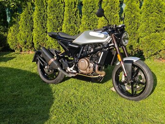 Husqvarna Vitpilen 701 - 2