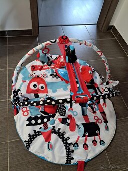 Yookidoo Hrací deka Země robotů - 2