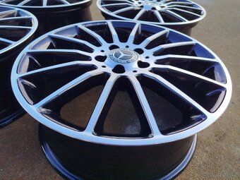 Originální ALU disky AMG 18" – TOP stav, W447/W176 - 2