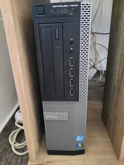 Prodám monitor a pc - 2