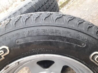 Pneu 4x4 Offroud r15 - 2