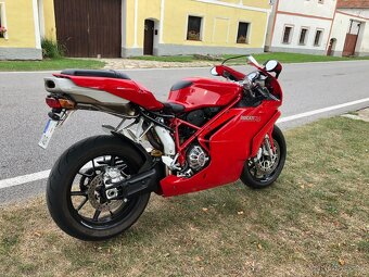 Ducati 749 r. 2006 - 2