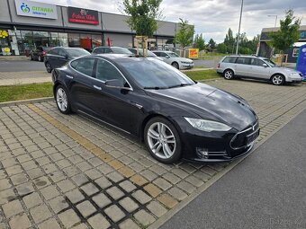 Tesla Model S85D Nabíjení zdarma - 2
