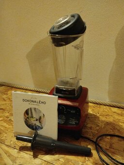 Profesionální mixér Omniblend - 2
