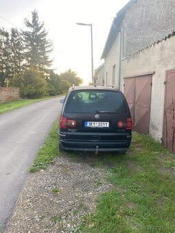 VW Sharan 2.0 tdi, facelift- Nová STK - 2