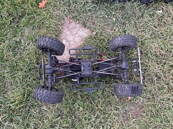 RC auto CRX Survival RTR Crawler - 2