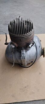Motor ČZ 175 - 2