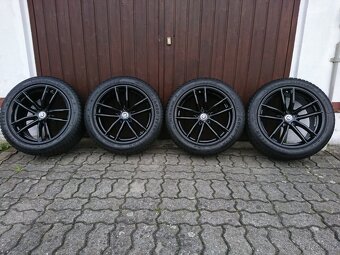 BMW 5 G30,31 18" M 662 originální zimní kola 245/45/18 5x11 - 2