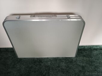 Skládací kempinkový stůl - 2