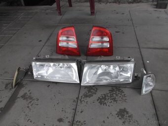 ŠKODA OCTAVIA 1 A FABIA 1 SVĚTLA A NAHRADNÍ DÍLY - 2