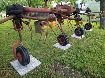 Obraceč sena KH 4 - 2