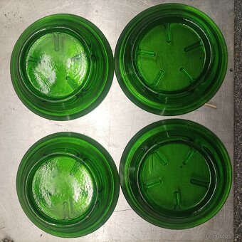 PRODÁM PIVNÍ TÁCKY RETRO - 2