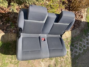 6 a 7 sedadlo VW Caddy - 2