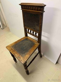 |Starožitná židle - 2